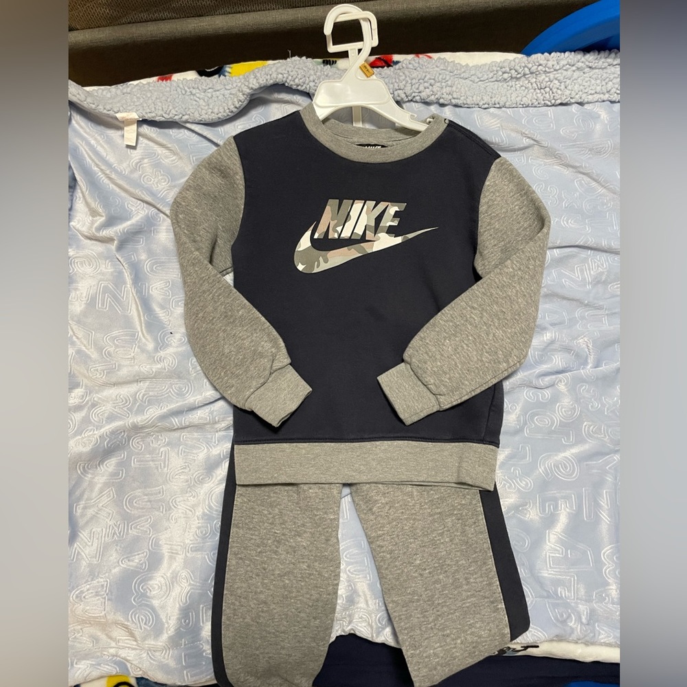 NIKE TODDLER SWEATSUIT ✔️ 3T